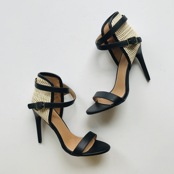 VENUS Shoes - BLOWOUT SALE NEW Venus wicker pumps